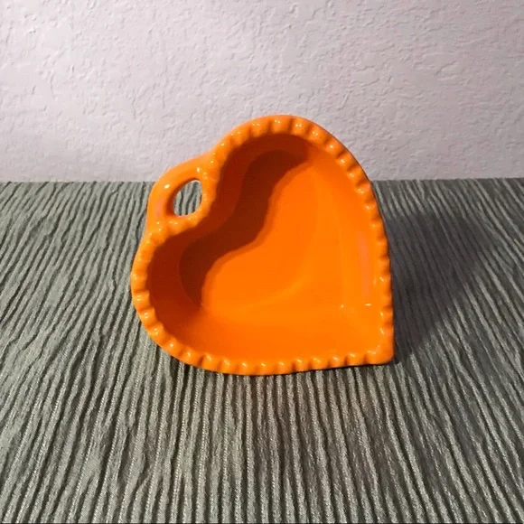 Williams Sonoma Ceramic Heart