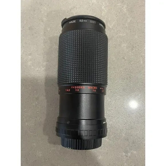 SAKAR MC ZOOM/C-MACRO 1:4.5 f=80-200mm CAMERA LENS