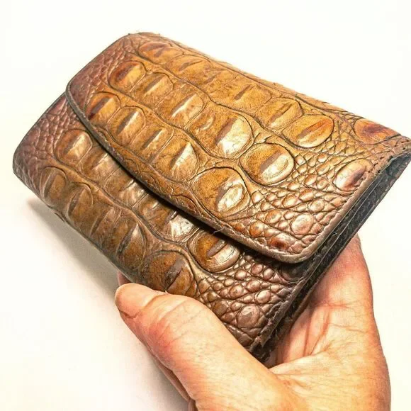 VTG Brahmin Pecan Melbourne Leather Trifold Wallet