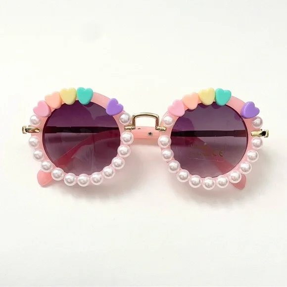 Chic Girls Round Sunglasses with Pearls and Hearts - Supercute!