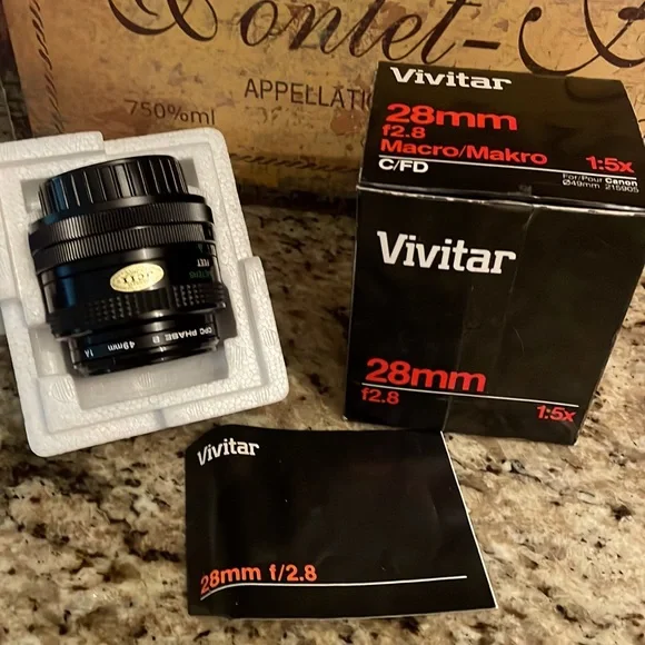 Vivitar 28mm f2.8 Macro for Canon