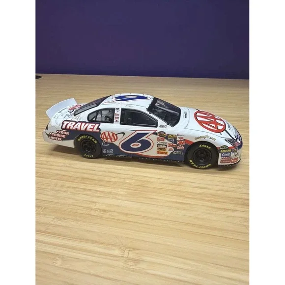 2007 David Ragan #6 AAA Travel Ford Fusion 1:24 Action Diecast NASCAR