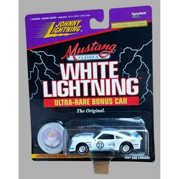 1992 Johnny Lightning 1975 COBRA II RACER White Lightnings MUSTANG CLASSICS 1:64