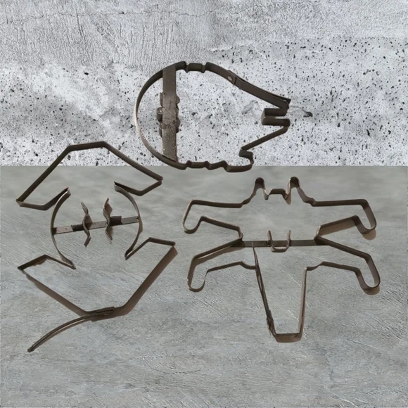 Williams Sonoma 3 star wars pancake molds