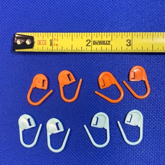 5‎ for $10: NEW 8 Stitch Savers Spot Keepers (Plastic) Never used