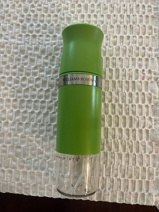 Williams Sonoma Lime Green Pepper spritzer
