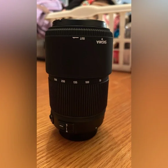 Sigma 70-300mm lens for Nikon camera