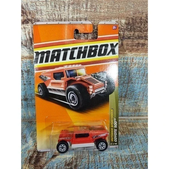 MATCHBOX 2010 OUTDOOR SPORTSMAN COYOTE 500 RED‎ #81/100