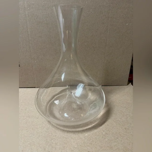 Williams Sonoma Wine Glass Open Decanter