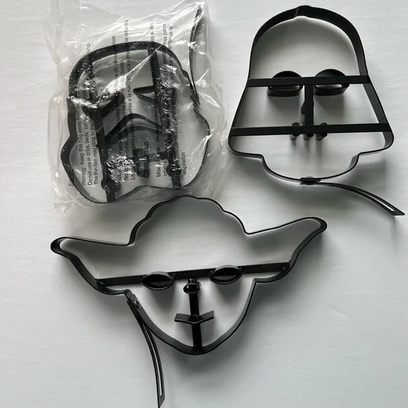 Star Wars pancake molds by Williams Sonoma