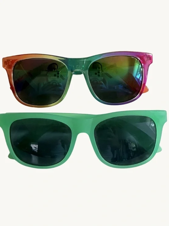 Abercrombie Kids Sunglasses Set Rainbow Ombre Mint Green Retro Shades Bundle