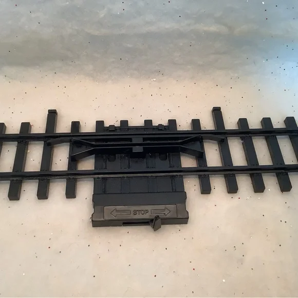 New Bright Santa's Christmas Express Train 1986 Replacement Directional Track