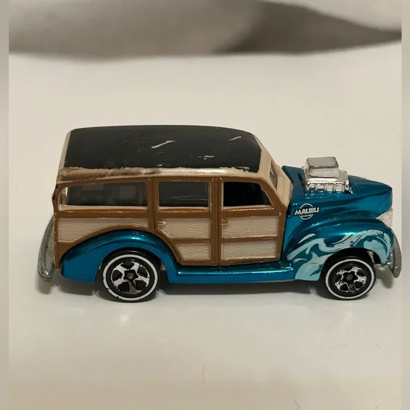 Vintage Mattel Malibu ‘40 Woodies Collectable Car