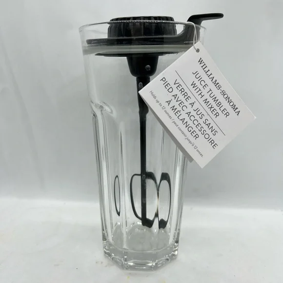 Williams-Sonoma Juice Tumbler with Mixer NWT