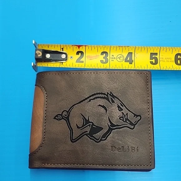 Leather bifold arkansas razorback wallet