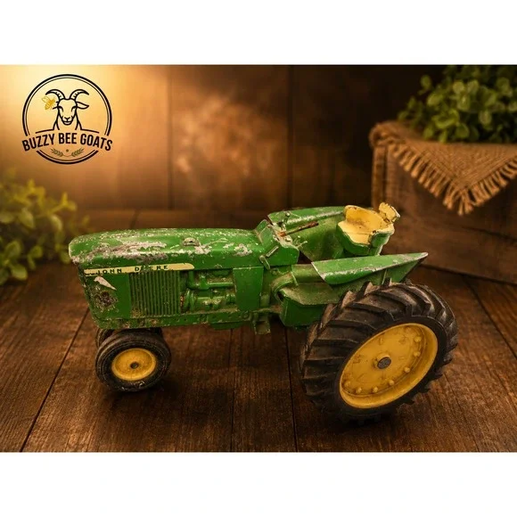 VINTAGE ERTL JOHN DEERE 5020 TRACTOR 1/16 SCALE DIECAST FARM TOY