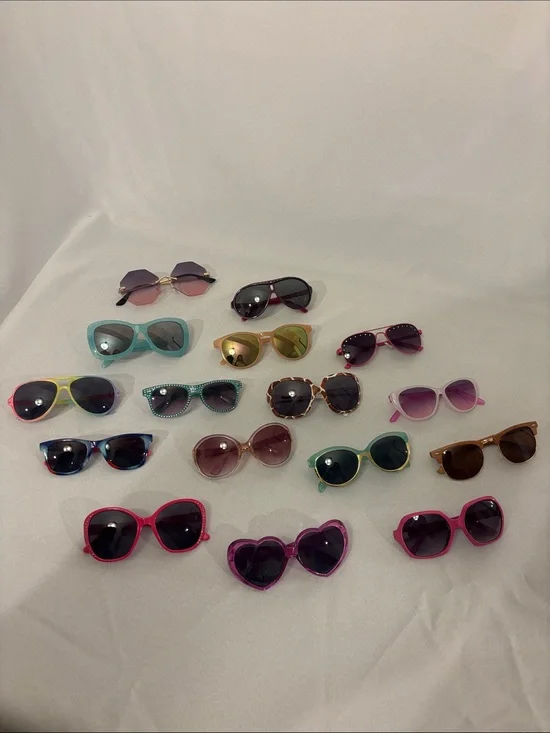 16 pairs of Cotton Candy Kids Sunglasses Assorted Pink Purple Blue Green Brown