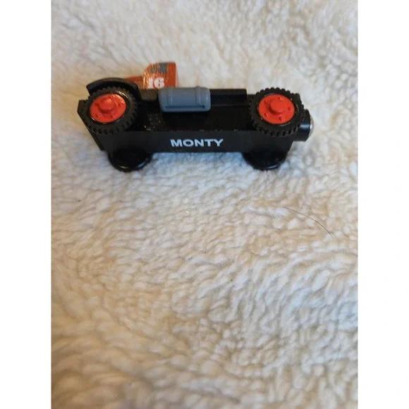 Thomas & Friends Wooden Railway - Monty Dump Trucks (No Dump Box)‎