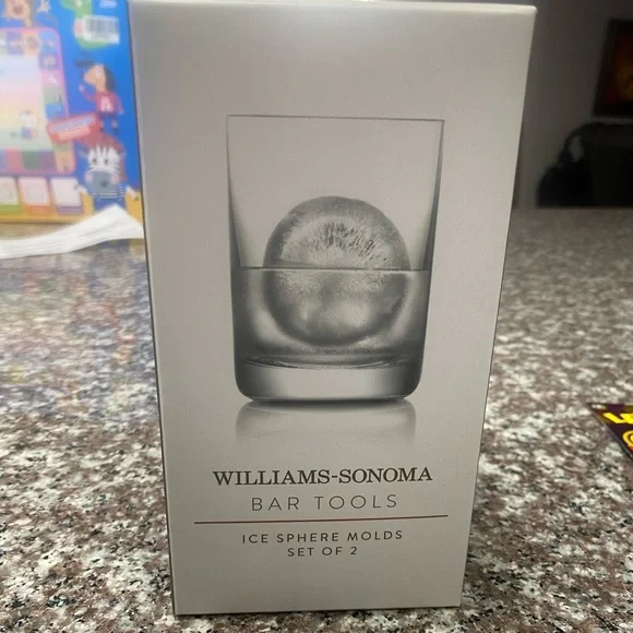 Williams Sonoma Ice Sphere Molds- Set of 2 NEW