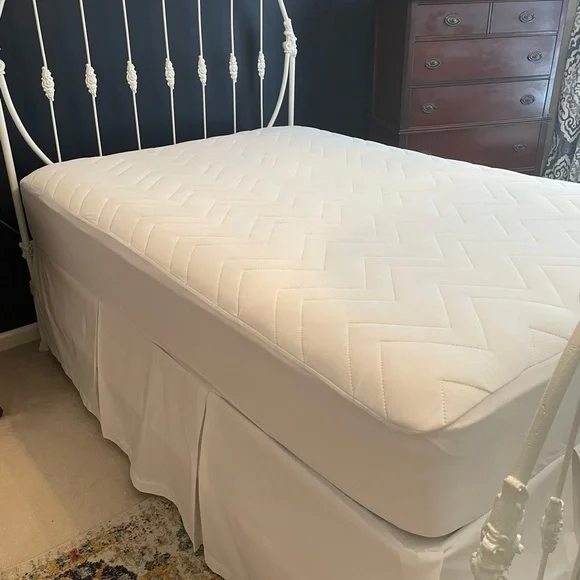 Full Mattress Pad Cover
