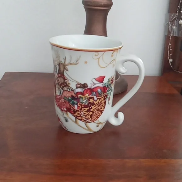 Williams Sonoma Christmas Coffee Cup