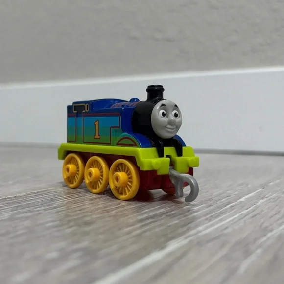 Thomas & Friends Rainbow Thomas