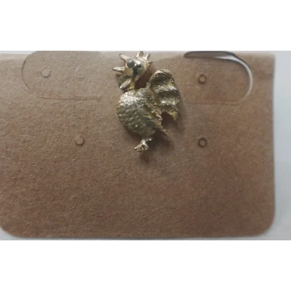 Rooster Pin Gold Tone Vest Hat Lapel Pin Pinback‎ Vintage