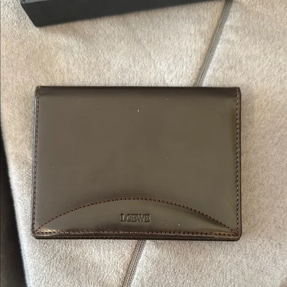 Loewe Brown Wallet/card holder, like new!