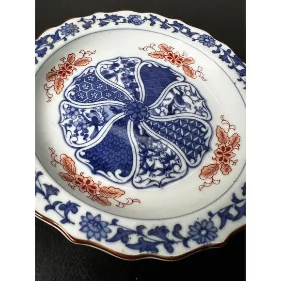 Japanese Imari 8” Scalloped Plate with Floral Pattern