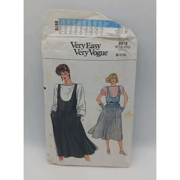 Very Easy Vogue 8978 Sewing Pattern Size 6 8 10 Misses Jumper Top Vintage 1980s