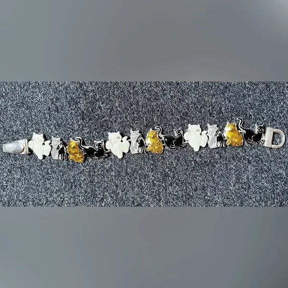 Charming Cat Enamel bracelet - Black, White, Gold