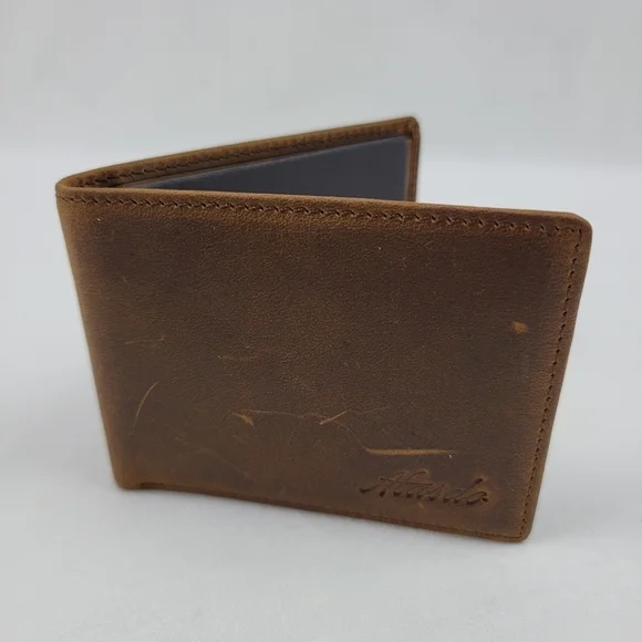 NWT distressed mens brown leather bifold wallet. 2 hidden card slots