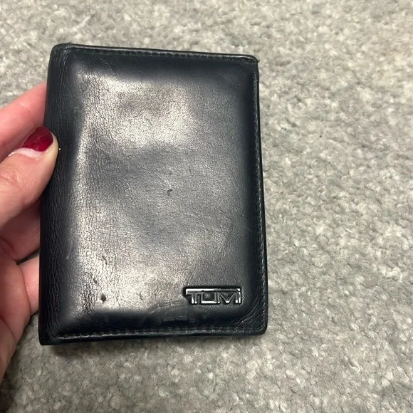 Tumi wallet