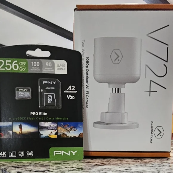 Alarm.com V724 1080p Outdoor Wi-Fi Camera with 256GB SD card