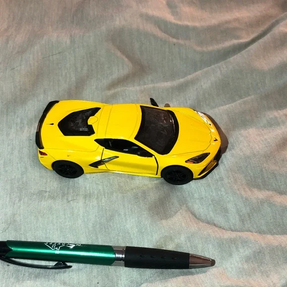 2020 Pull Back Action Corvette Toy Car