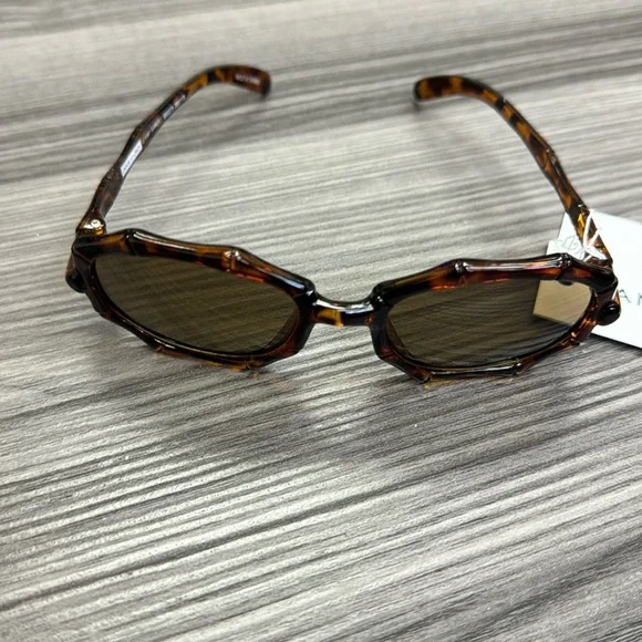 Janie & Jack Sunglasses for ages 4 and up years old.New in excellent condition