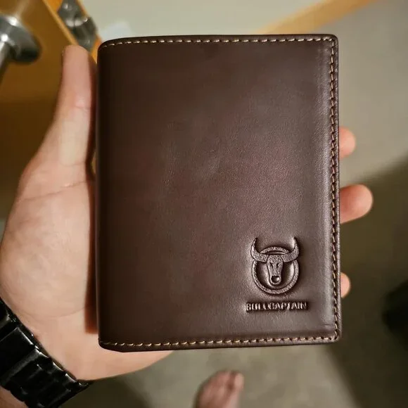 Large Capacity Genuine Leather Bifold Wallet/Credit Card Holder for Men