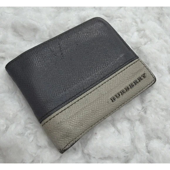 BURBERRY Wallet Men Bifold Gray Leather Made In Italy Classic Two Tone Designer