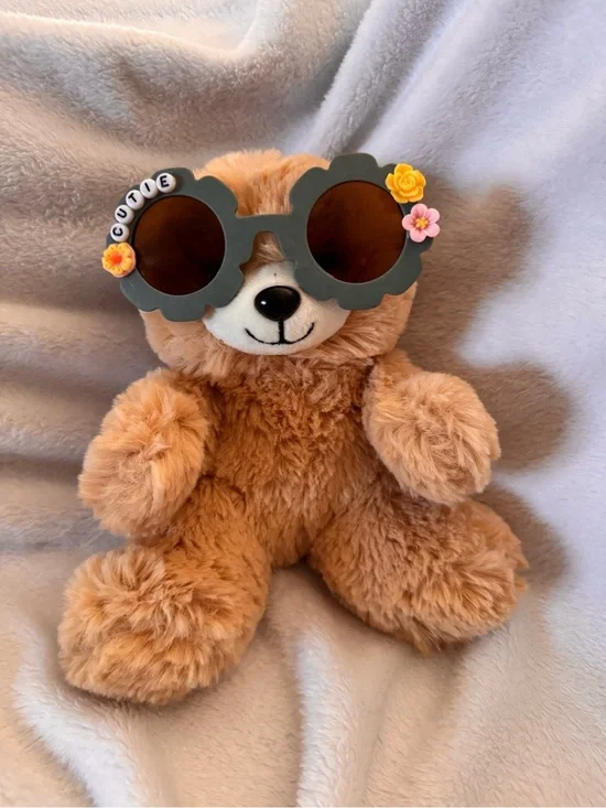 Green Flower Shaped Girl’s Sunglasses