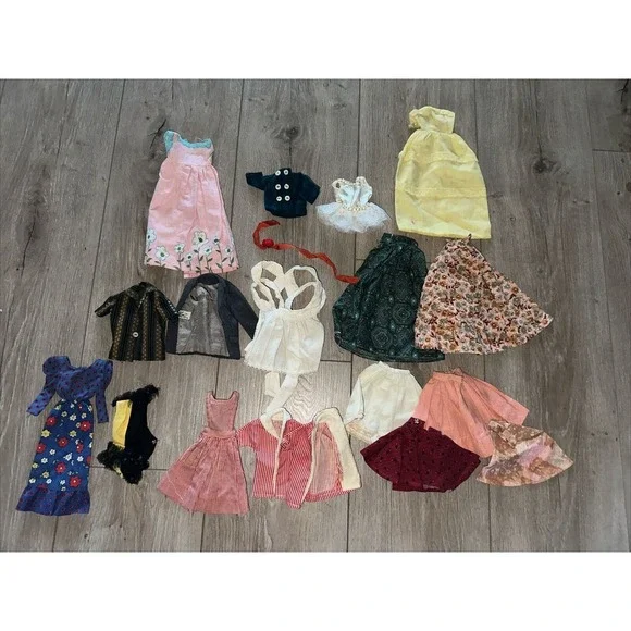 19 PCs Vintage‎ Barbie & Ken Doll Clothing Lot Dresses Outfits