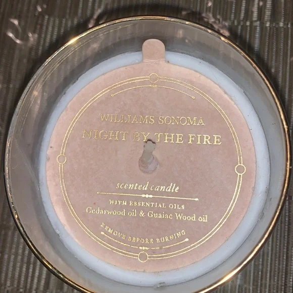 Williams Sonoma Night By The Fire Scented candle cedar & guanaco wood oil new