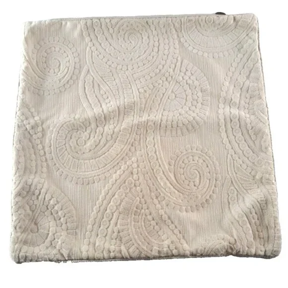 Pier 1 Square Pillow Cover Tapestry Chenille Beige Spirals Cottage Modern 18x18
