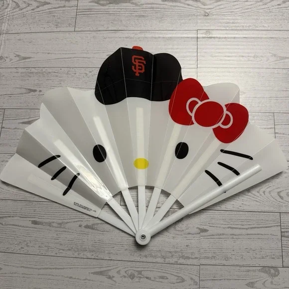 2014 San Francisco Giants Fan Hello Kitty Stadium Exclusive Sanrio MLB ~Rare~ SF