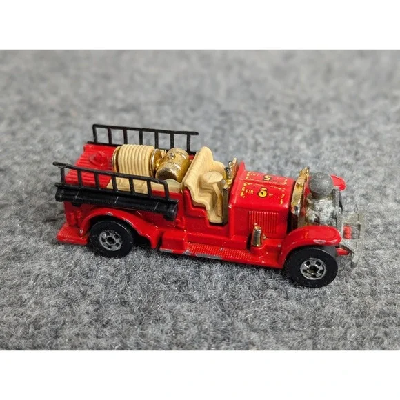 1980 HOT WHEELS OLD NUMBER 5 RED 1:64 DIECAST 3 1/8