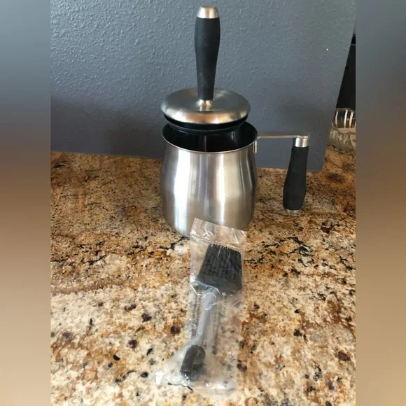 Williams Sonoma NWT stainless steel bbque sauce pitcher