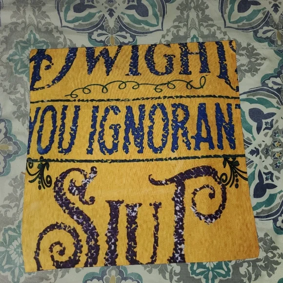 BRAND NEW square pillowcase
