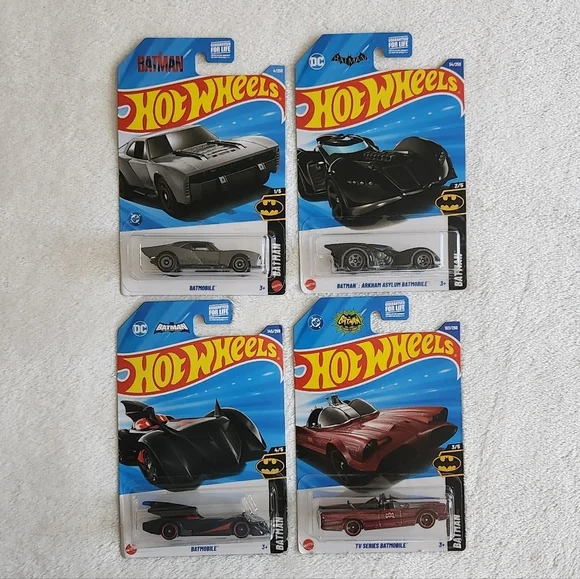 🦇🚗Hot Wheels Batman Batmobile Set – 4 Cars – TV & Movie Versions – NWT