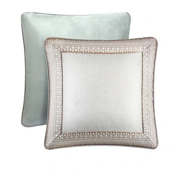 J QUEEN NEW YORK ‘Collette’ Set of Two Euro Shams