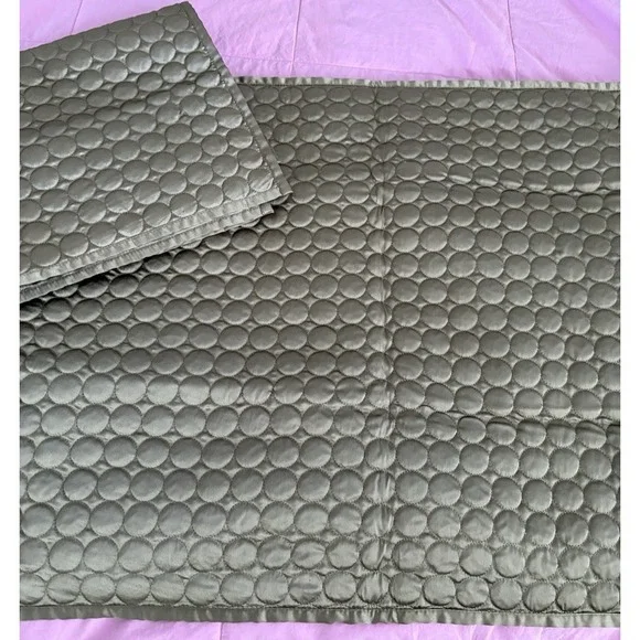 Z GALLERIE green Textured Pillow Sham‎ Set of 2 NWOT 26x20
