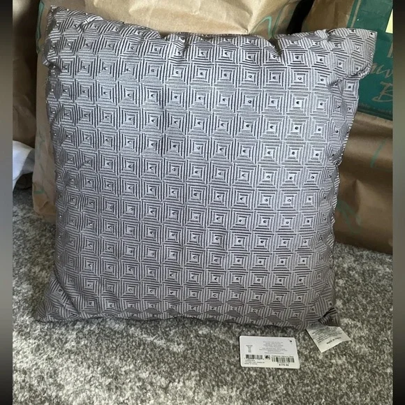Hotel Collection Honeycomb Trellis 20